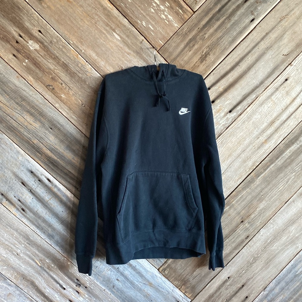 Nike black sweatshirt